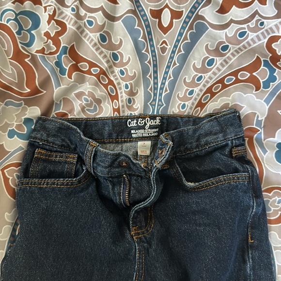 Never worn Cat&jack size 7 thick jeans - Picture 2 of 3